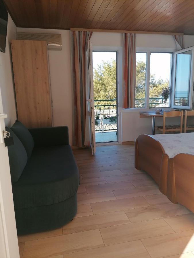 Apartments Melinda Baška Voda Kültér fotó